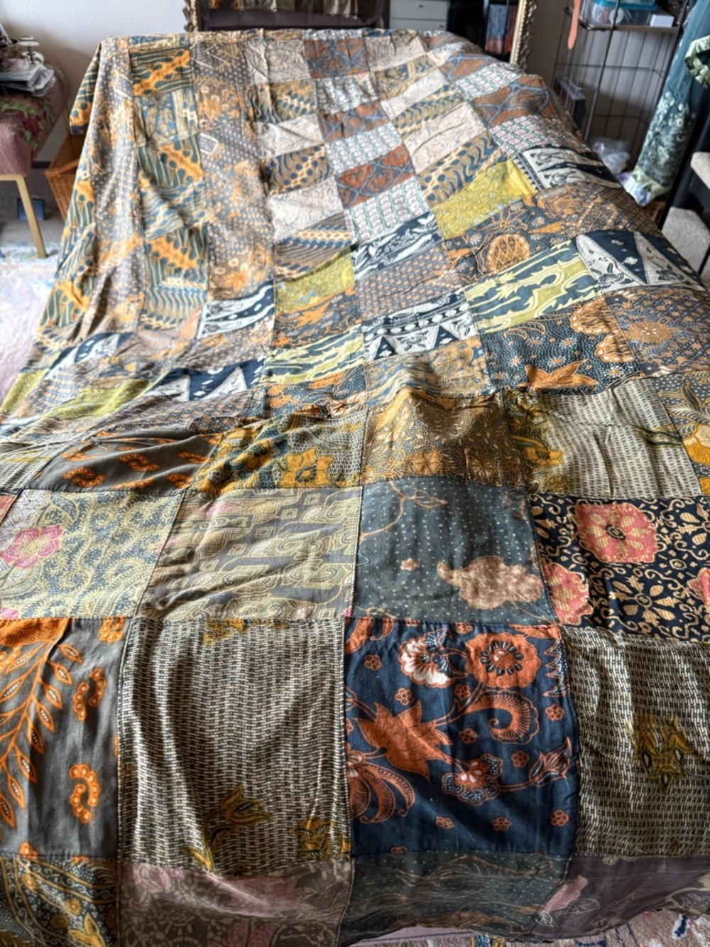 Humongous Piece of Antique Batik Patchwork - Picture 2 of 2